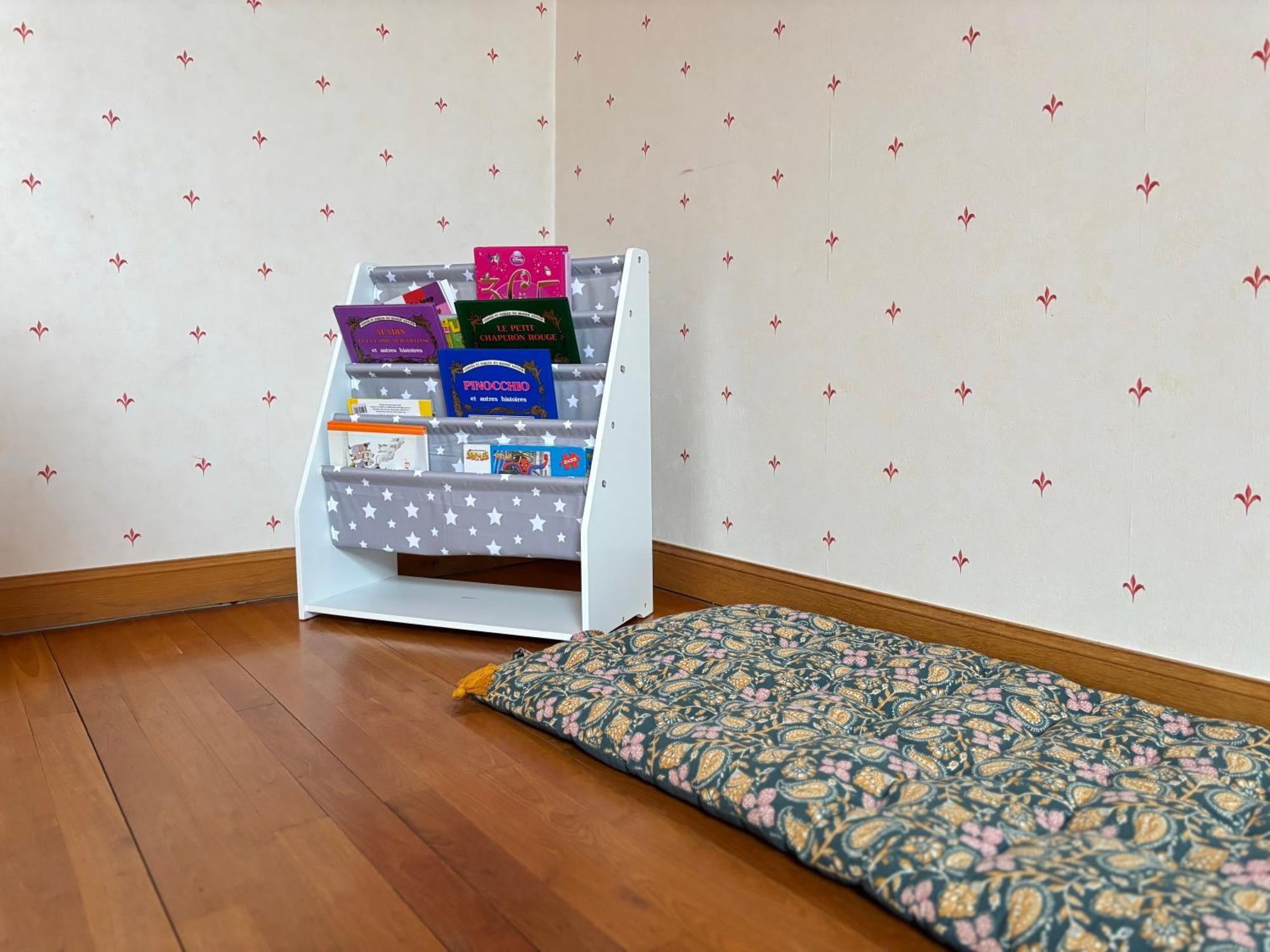 Le So Art, Grande Maison 4 Chambres, Terrain De Petanque, Grand Jardin Clos, Flipper, Babyfoot, Jeux Arcade, Ping Pong,1 Km Mer, Proche Golf, Port En Bessin, Bayeux Et Plages Du Debarquement, Adaptee Enfants Commes Eksteriør bilde